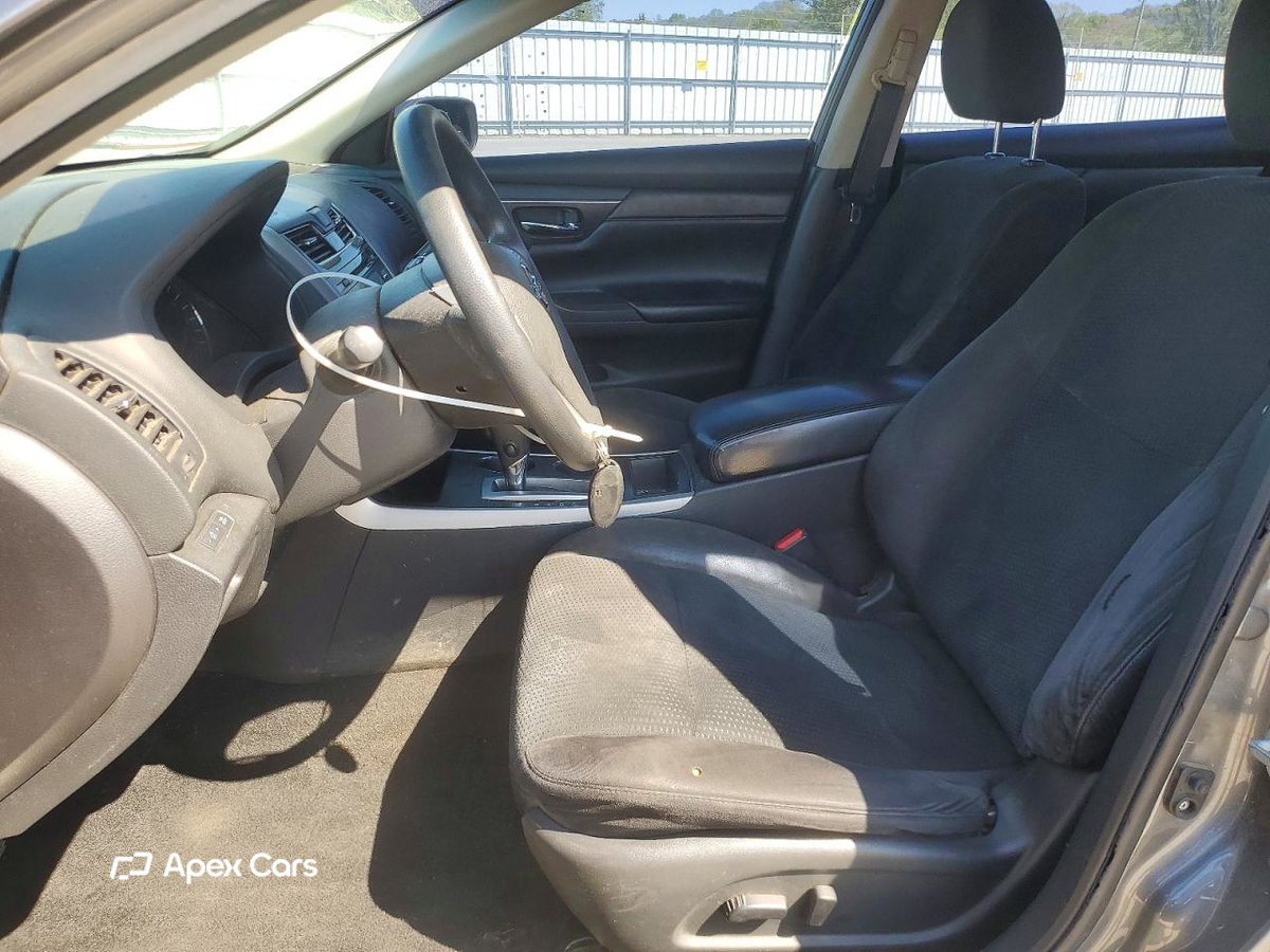 Nissan Altima 2015