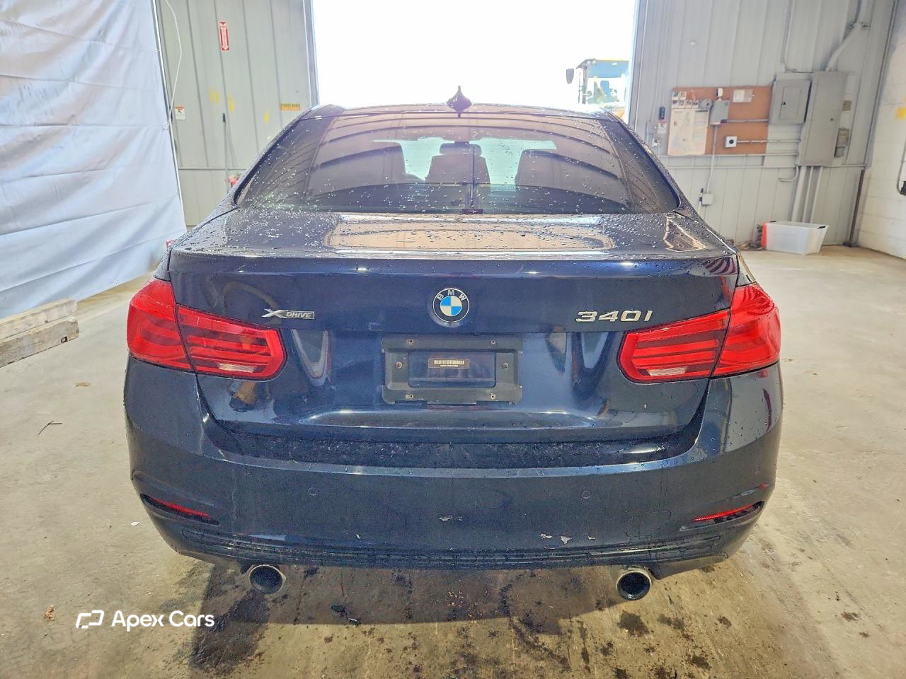 BMW Series 3 2016
