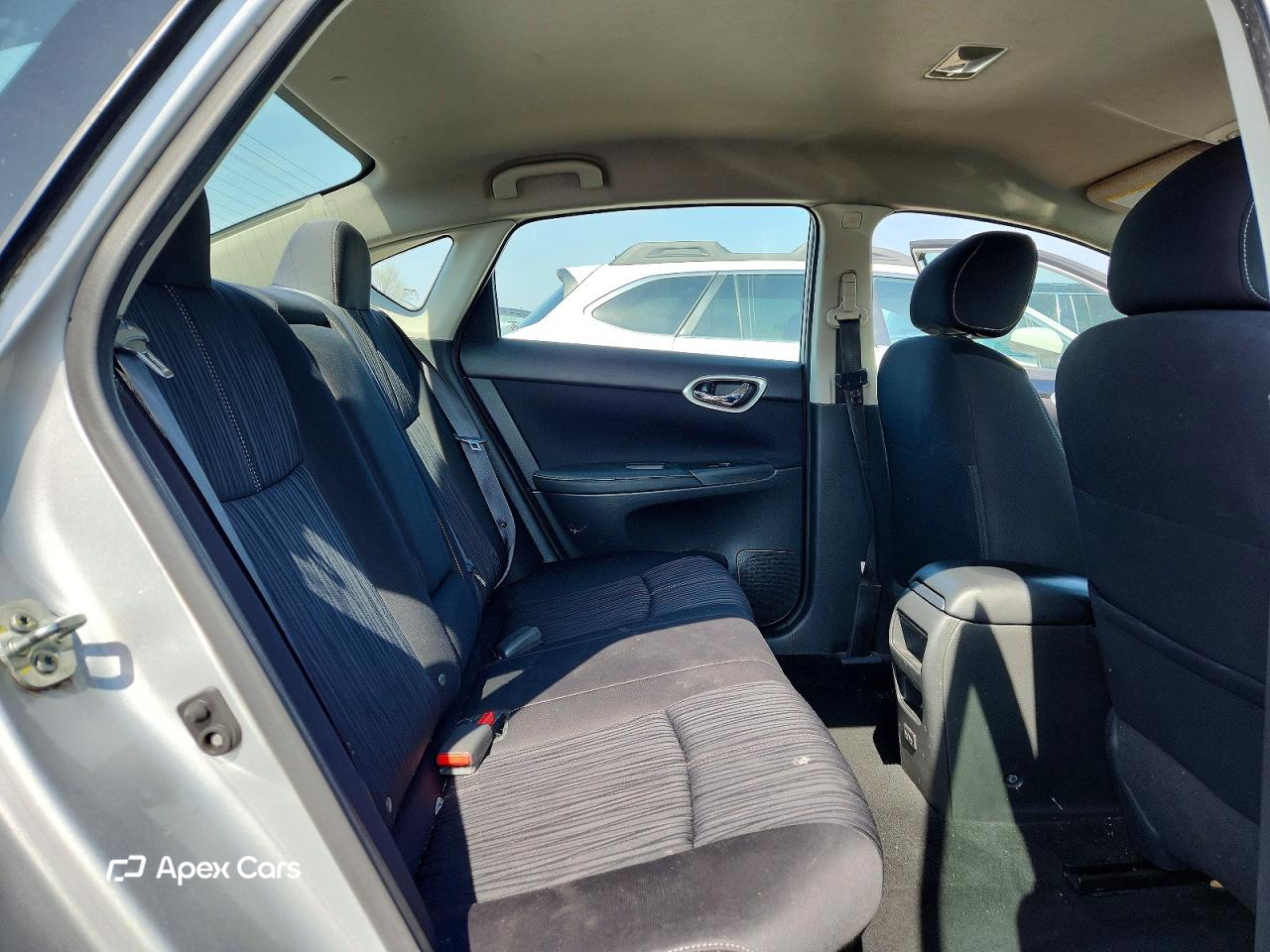 Nissan Sentra 2018