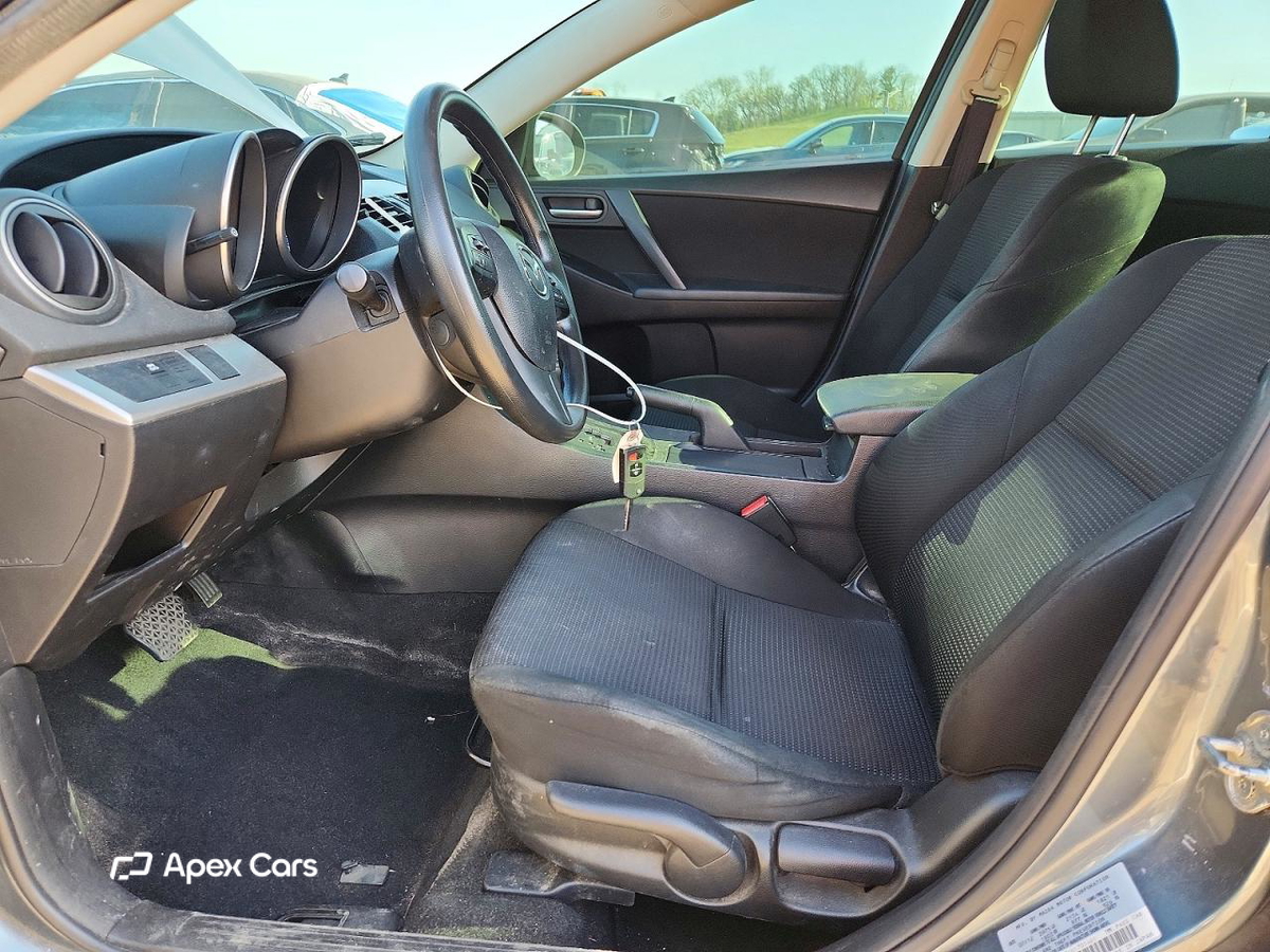 Mazda 3 2013