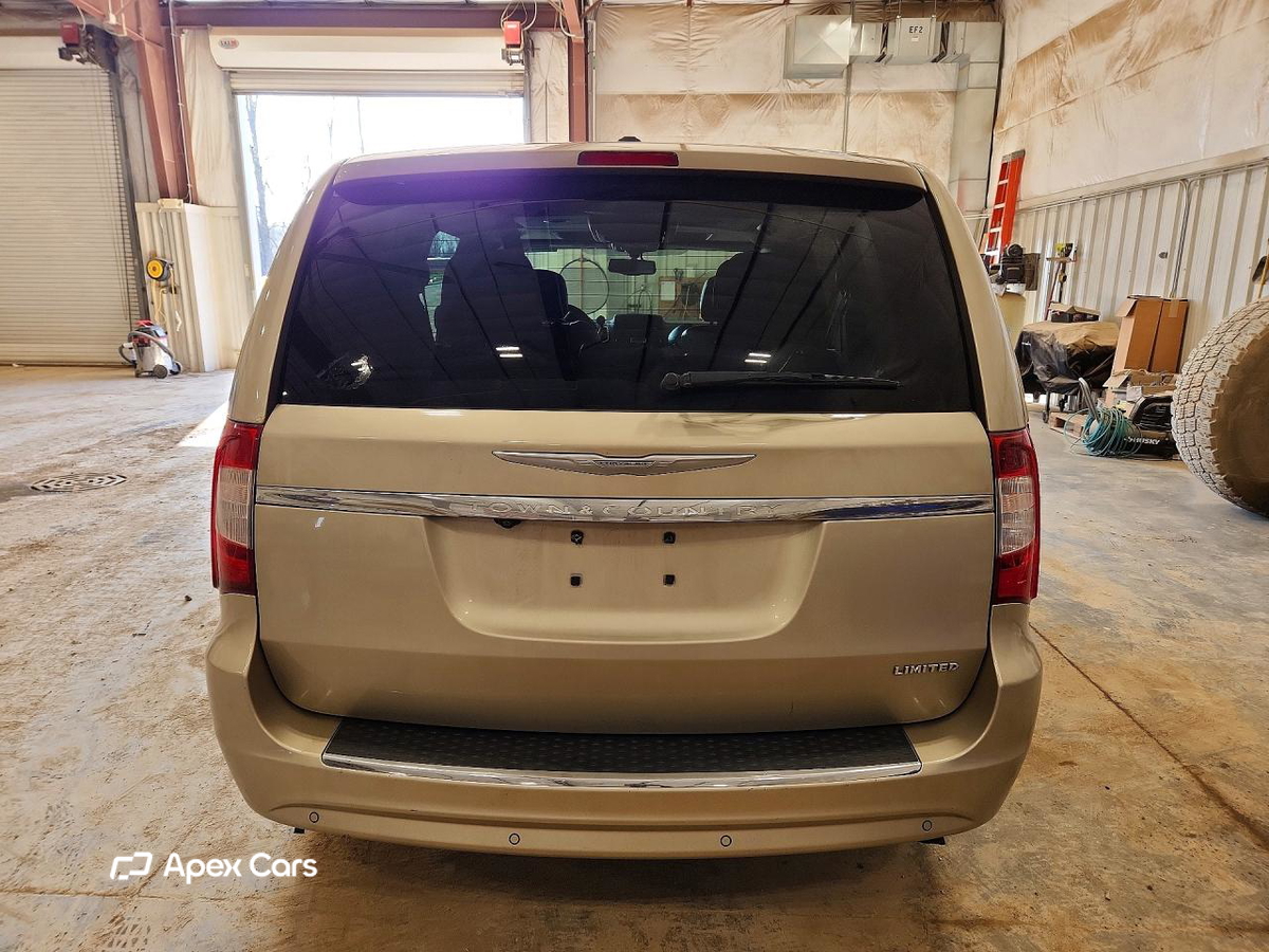 Chrysler Voyager 2013