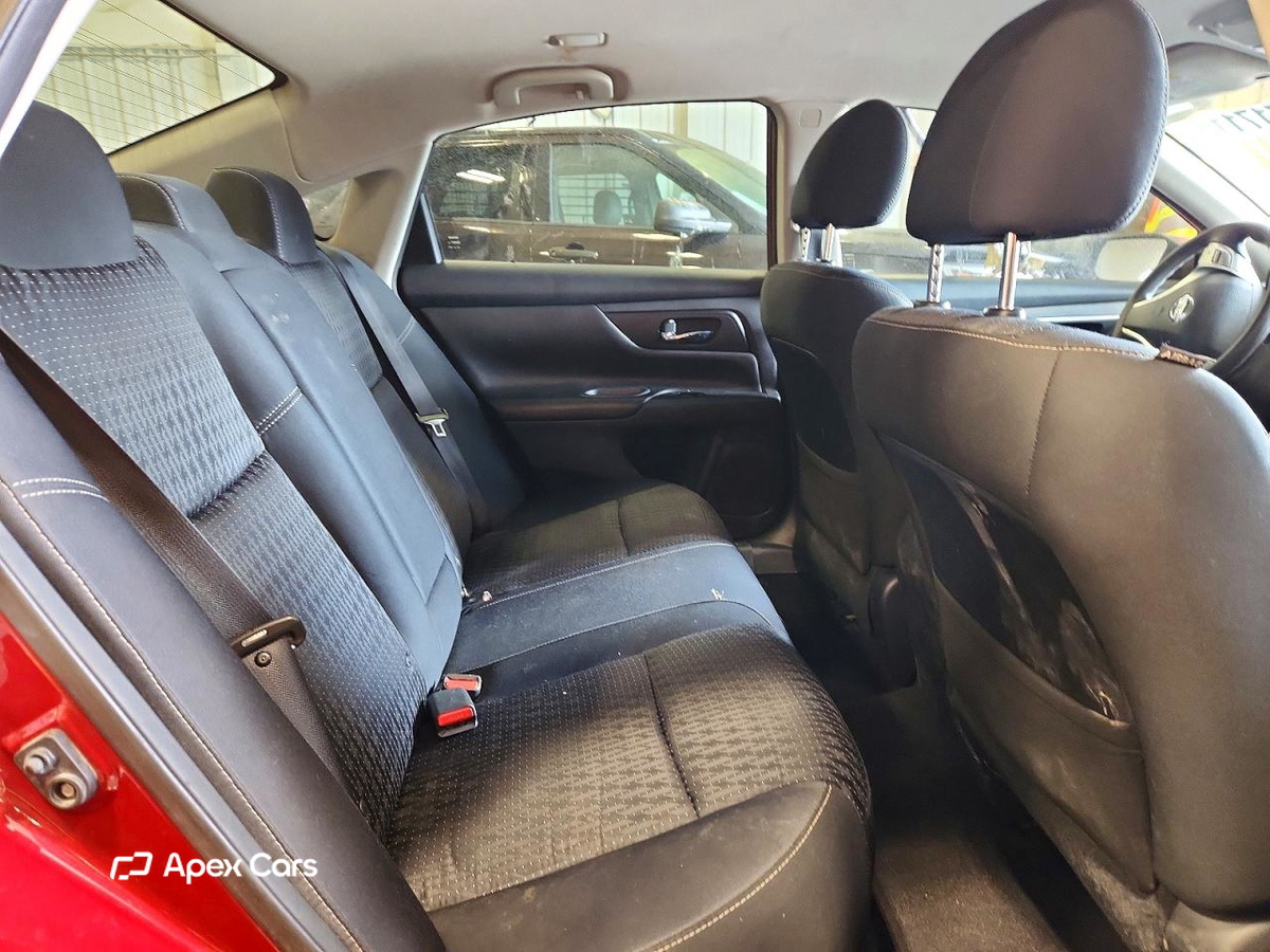 Nissan Altima 2017
