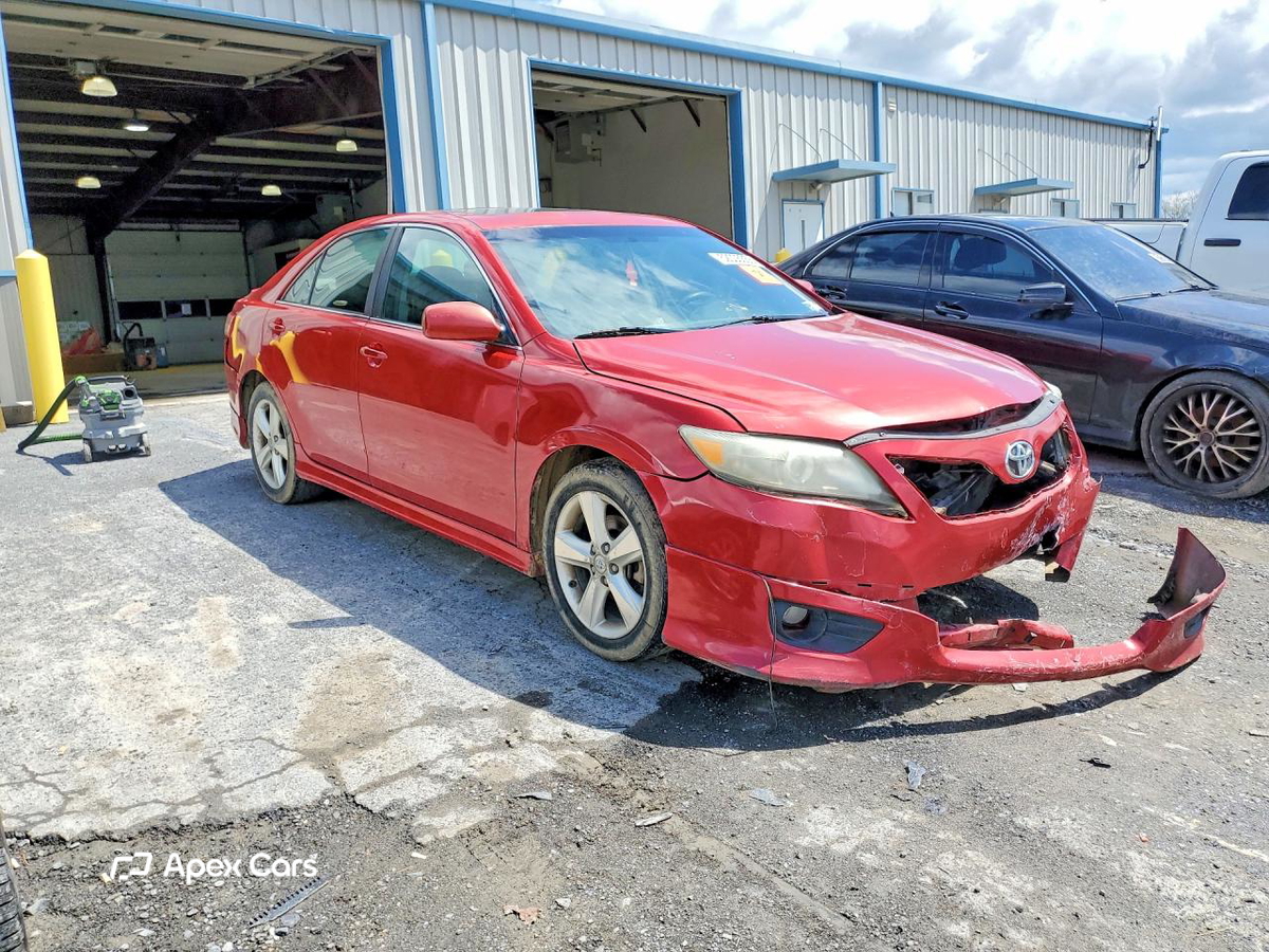 Toyota Camry 2011