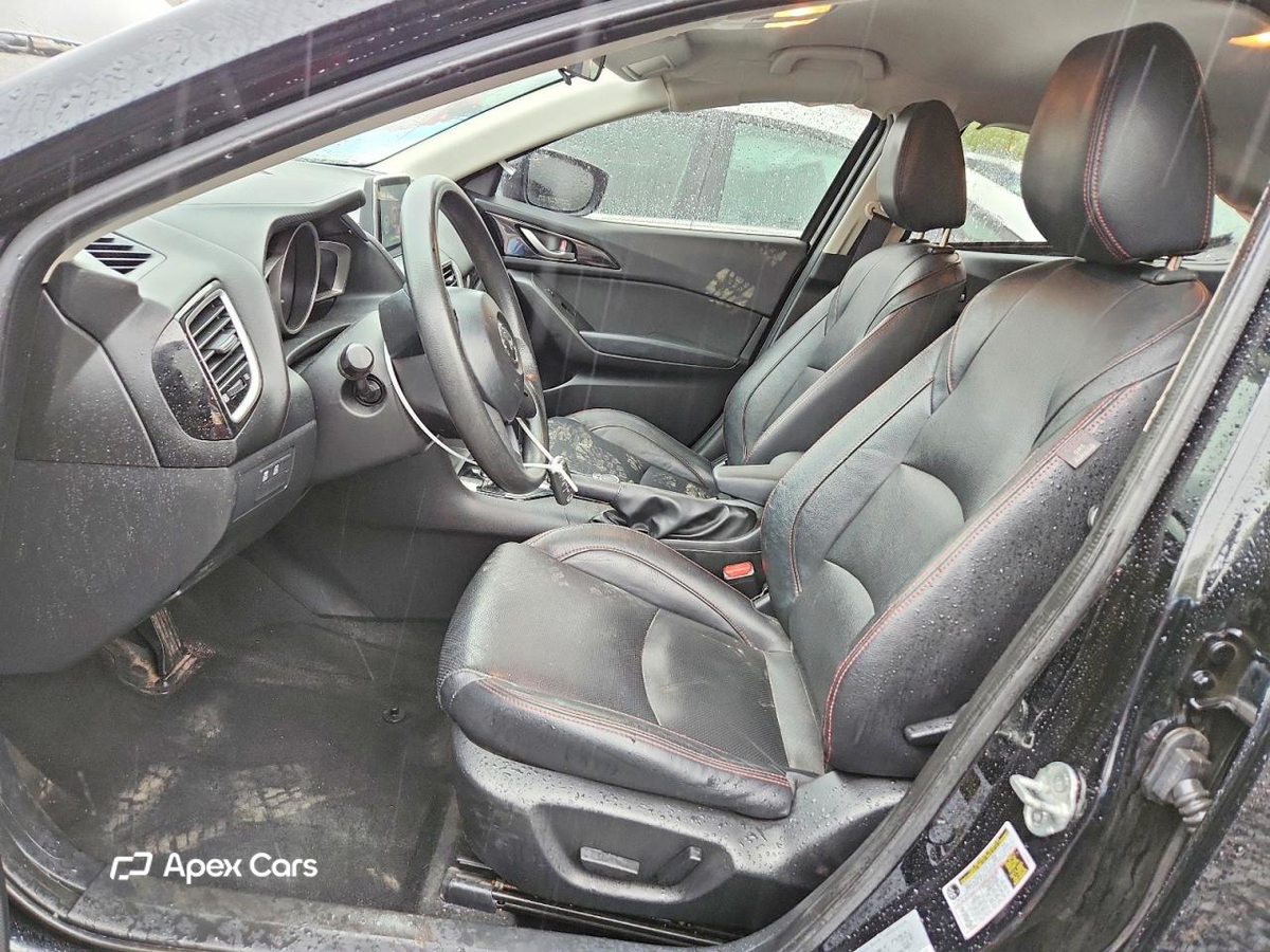 Mazda 3 2015