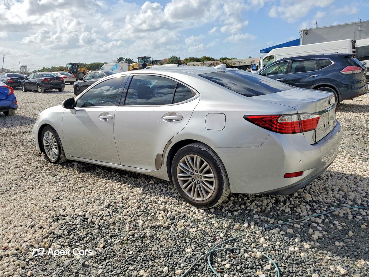 Lexus ES 2015