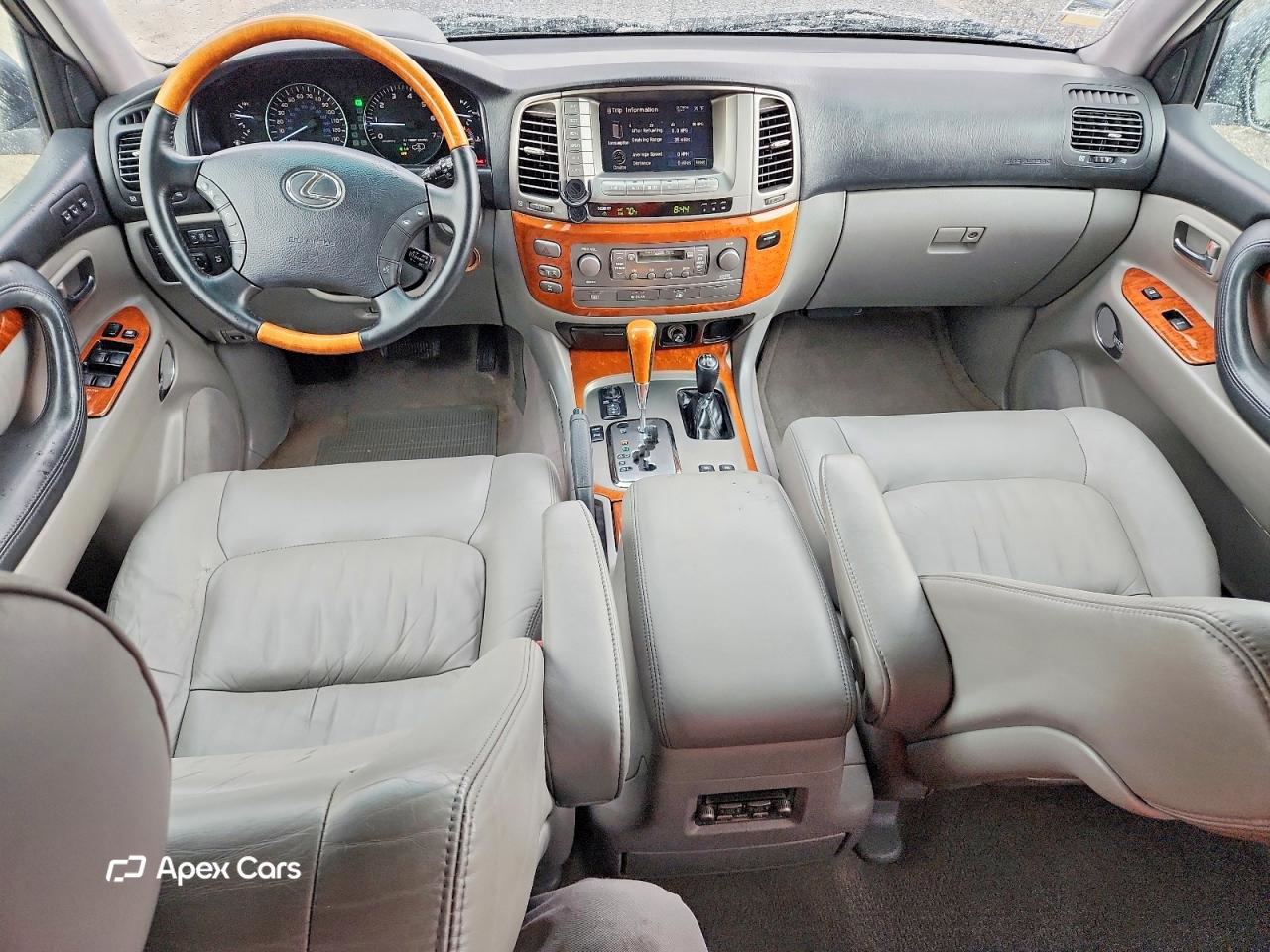 Lexus LX 2004