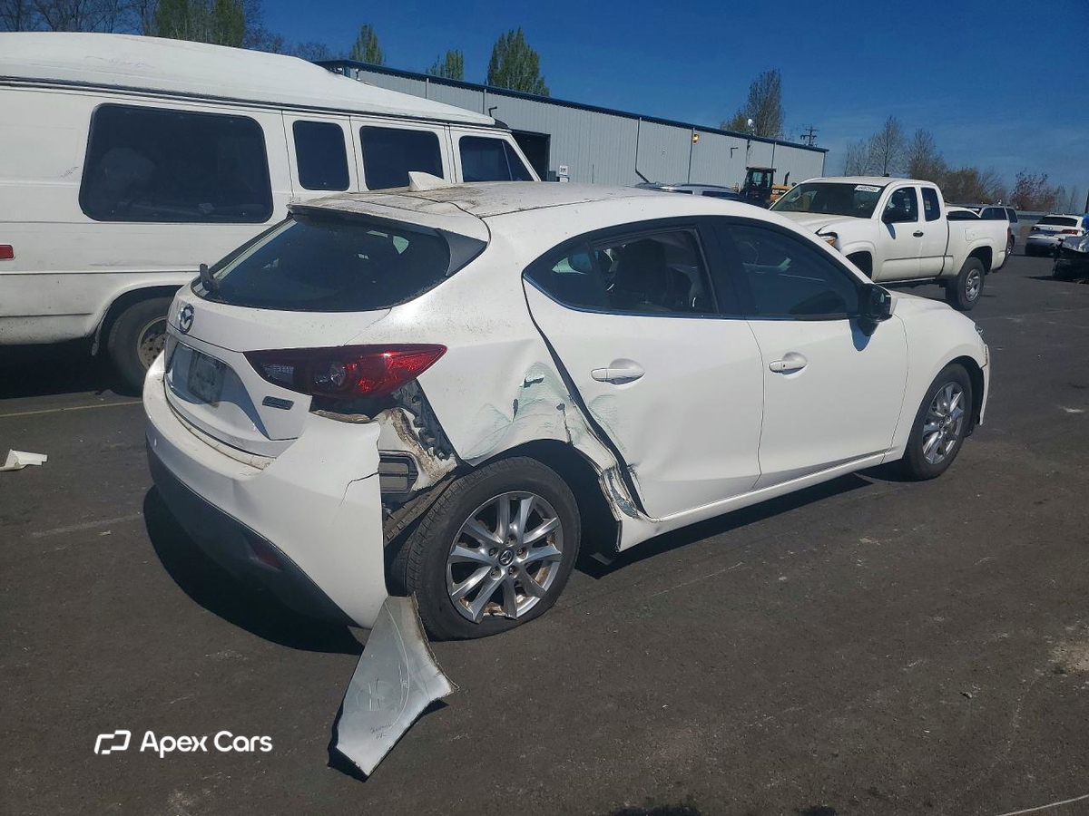 Mazda 3 2016