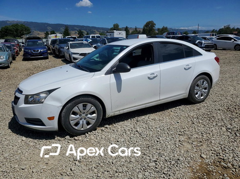 Chevrolet Cruze 2012 - Image 1 of 13