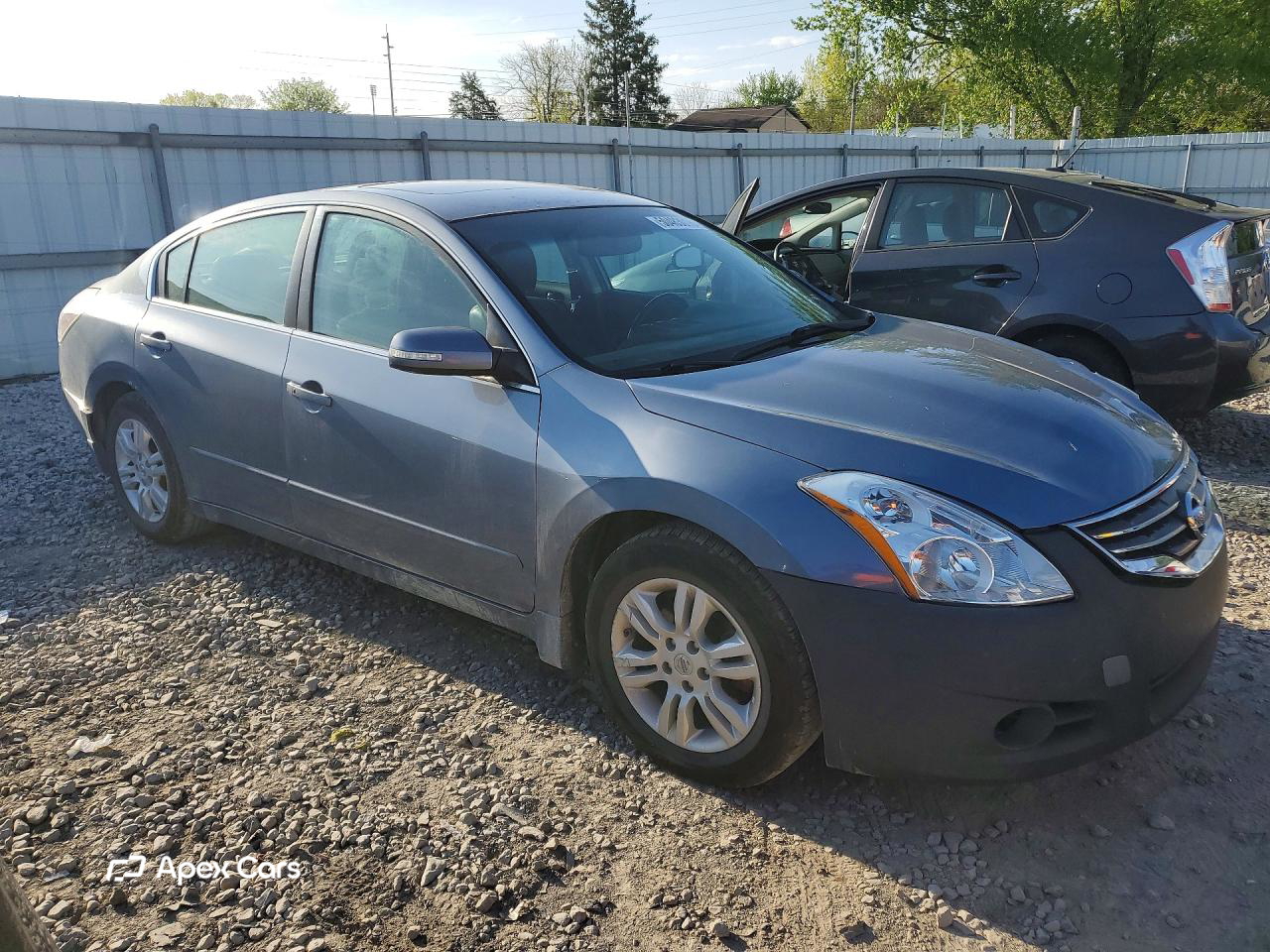 Nissan Altima 2010