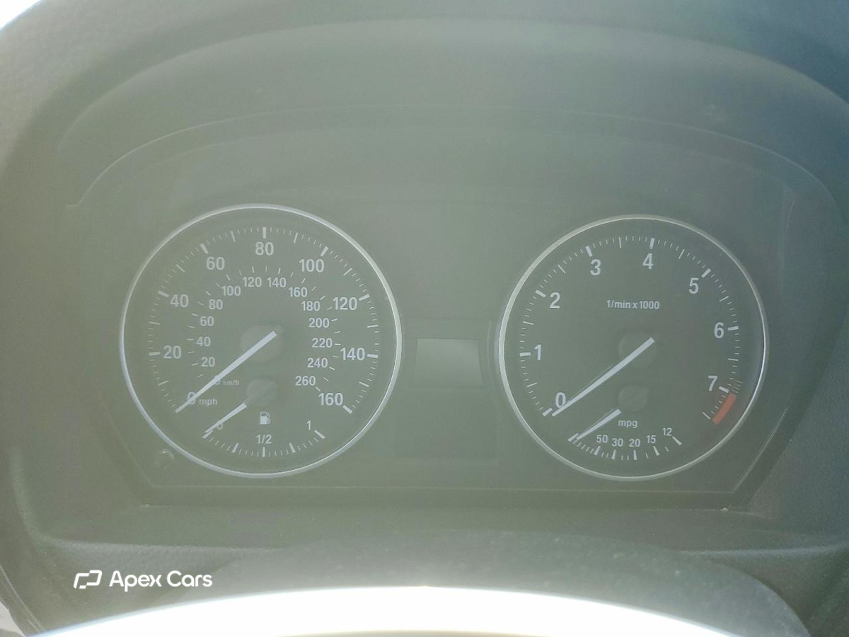 BMW Series 3 2011