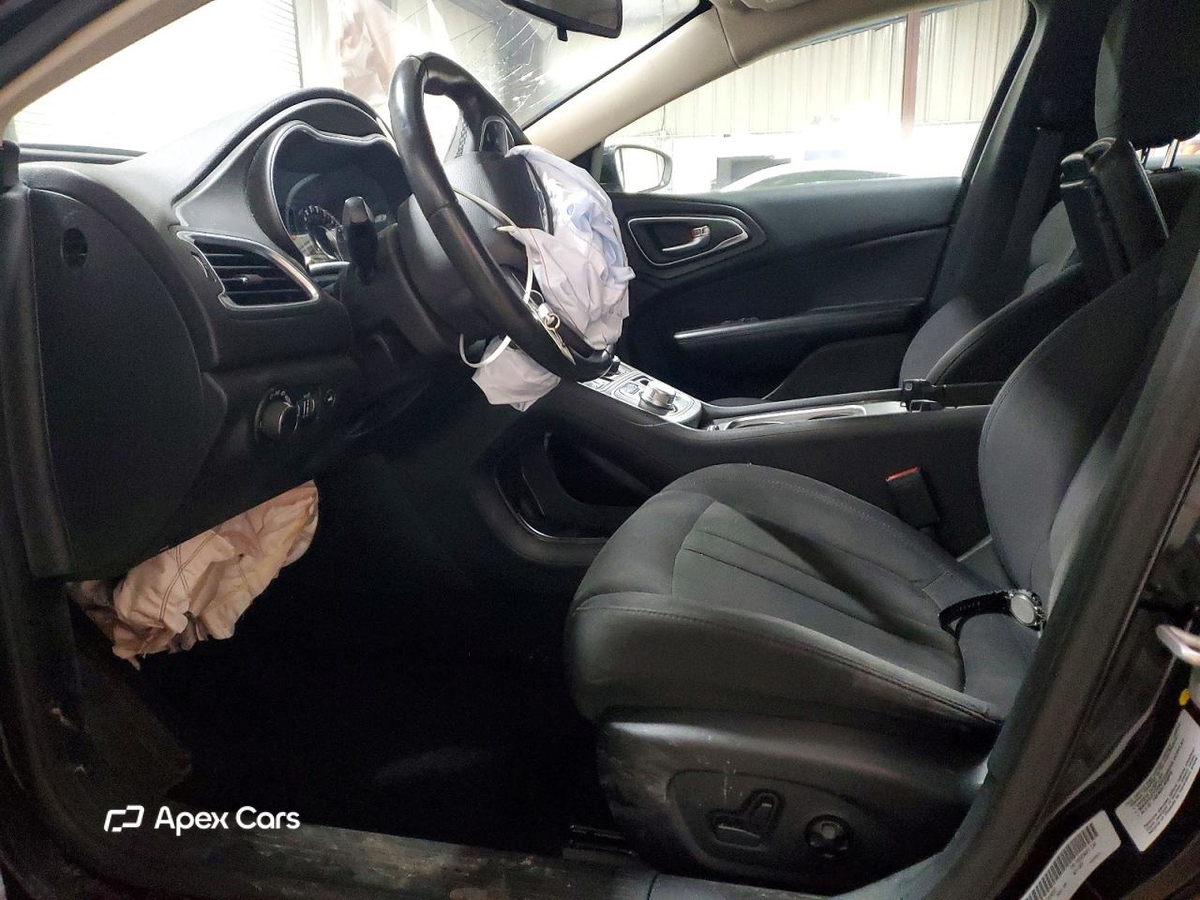 Chrysler 200 2015