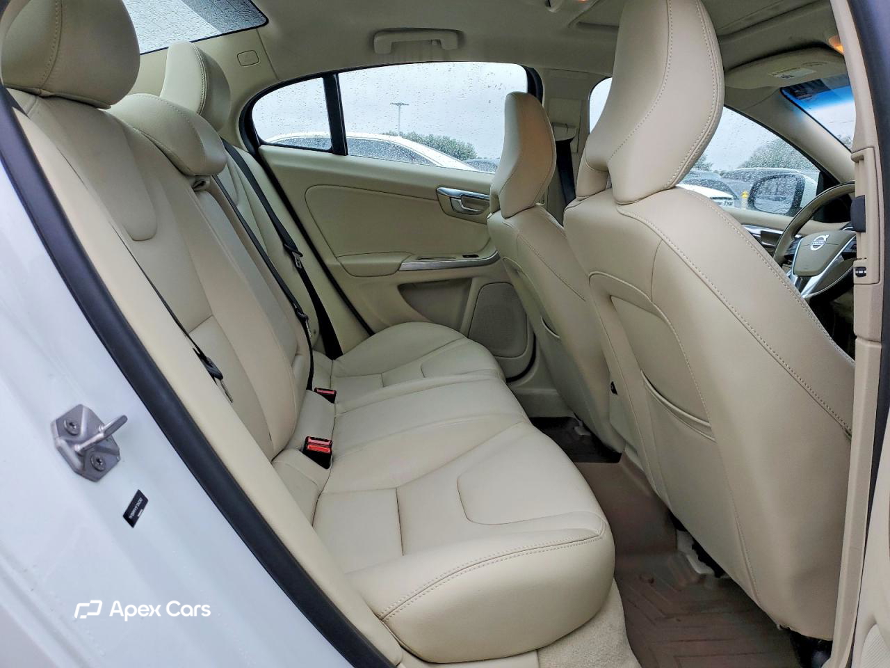 Volvo S60 2015