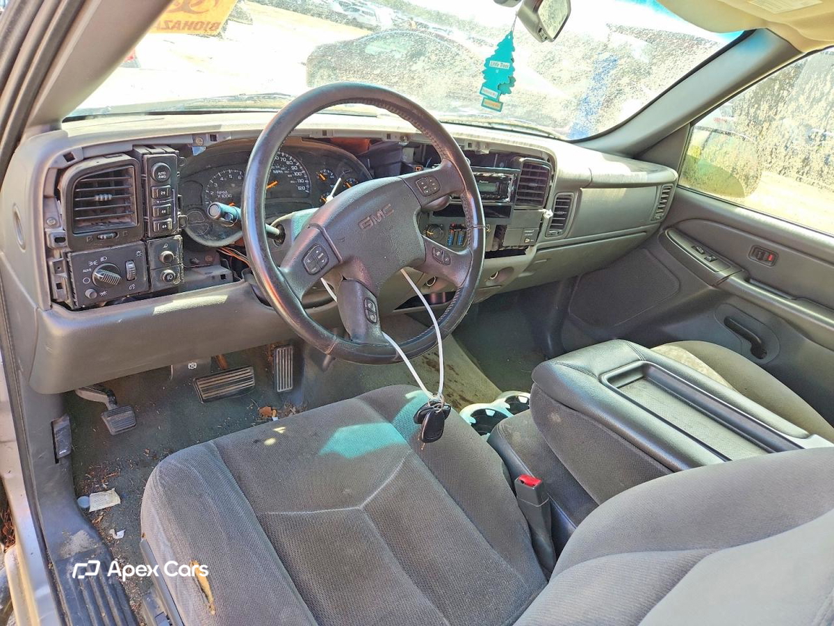 GMC Sierra 2004