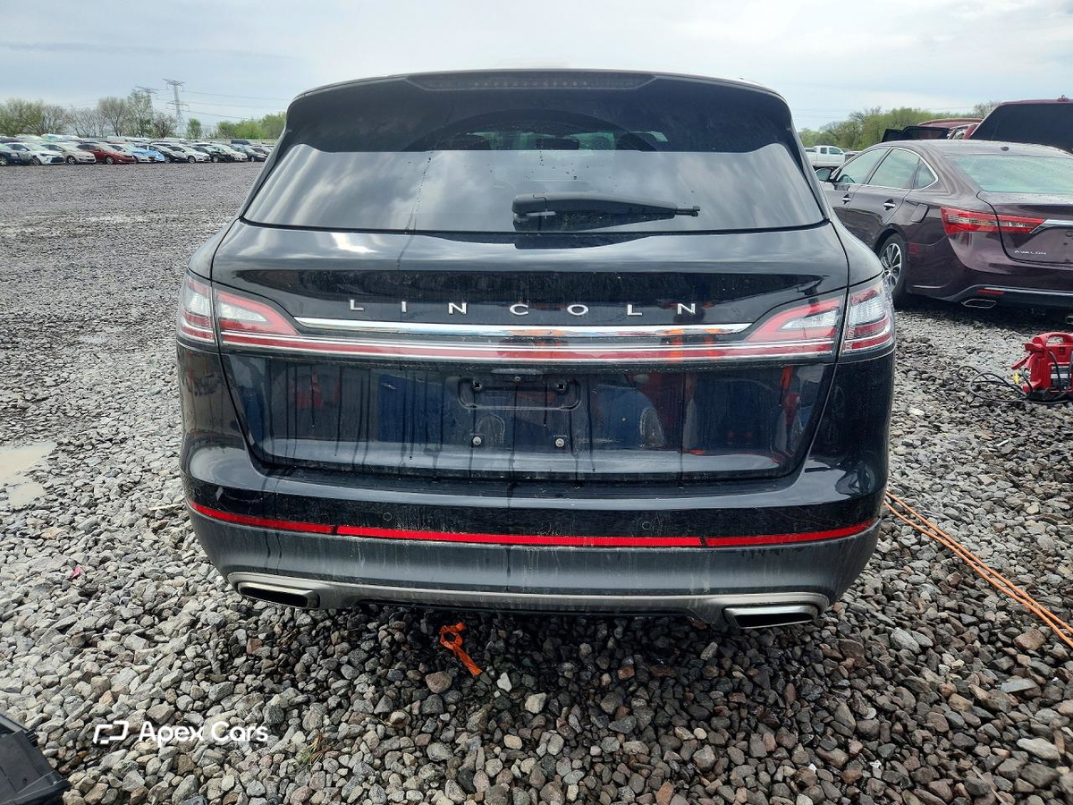 Lincoln Nautilus 2021