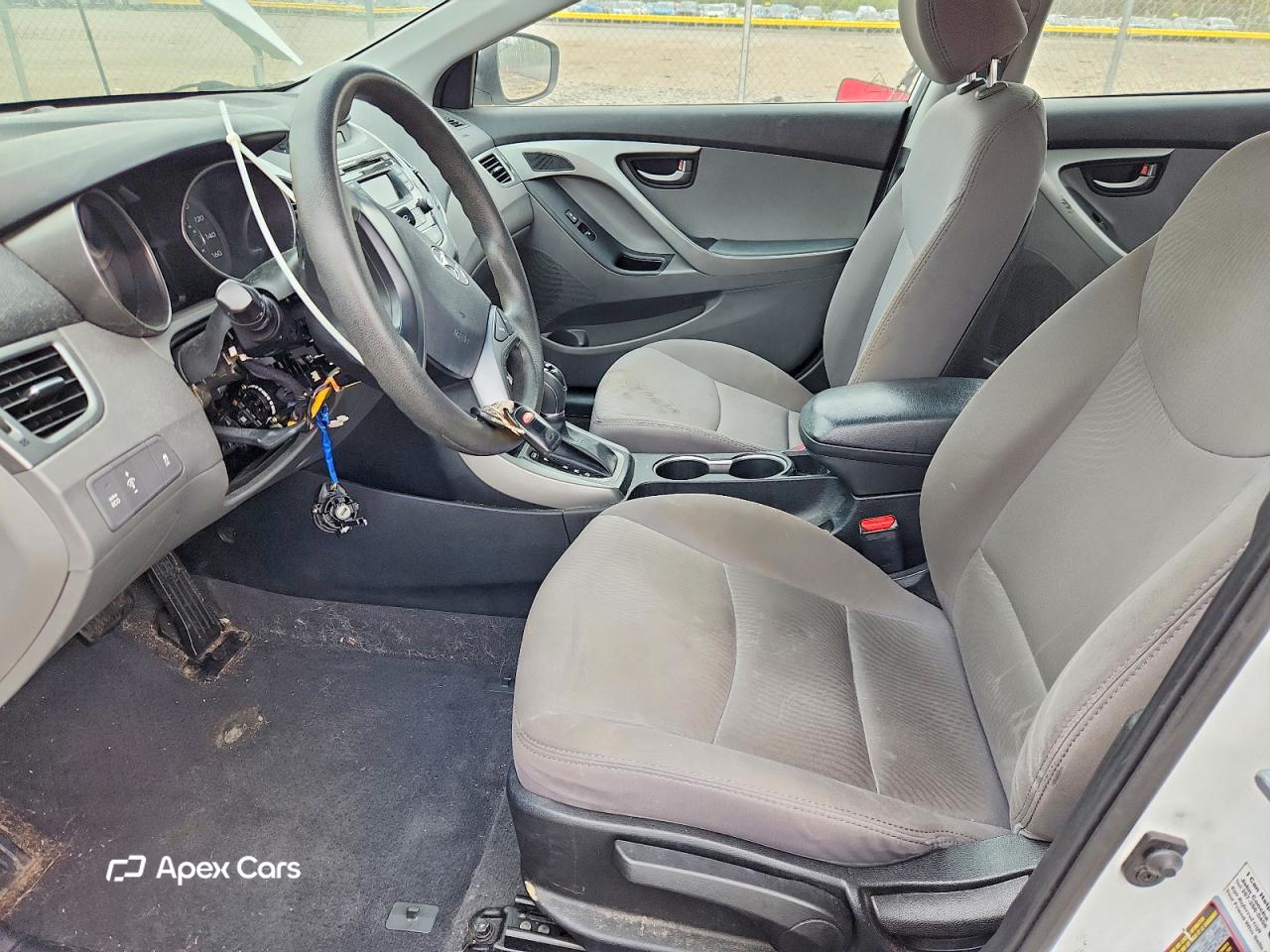 Hyundai Elantra 2016