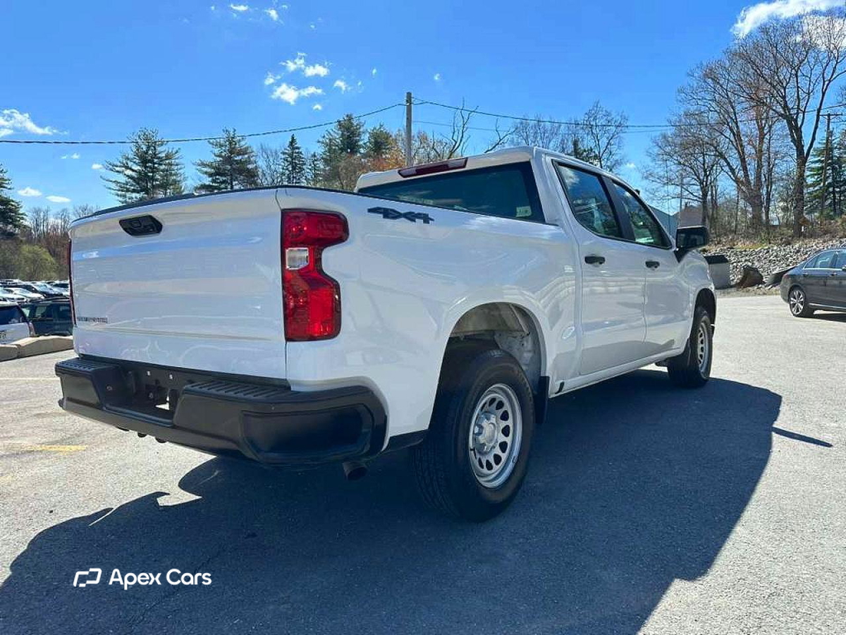 Chevrolet Silverado 2023