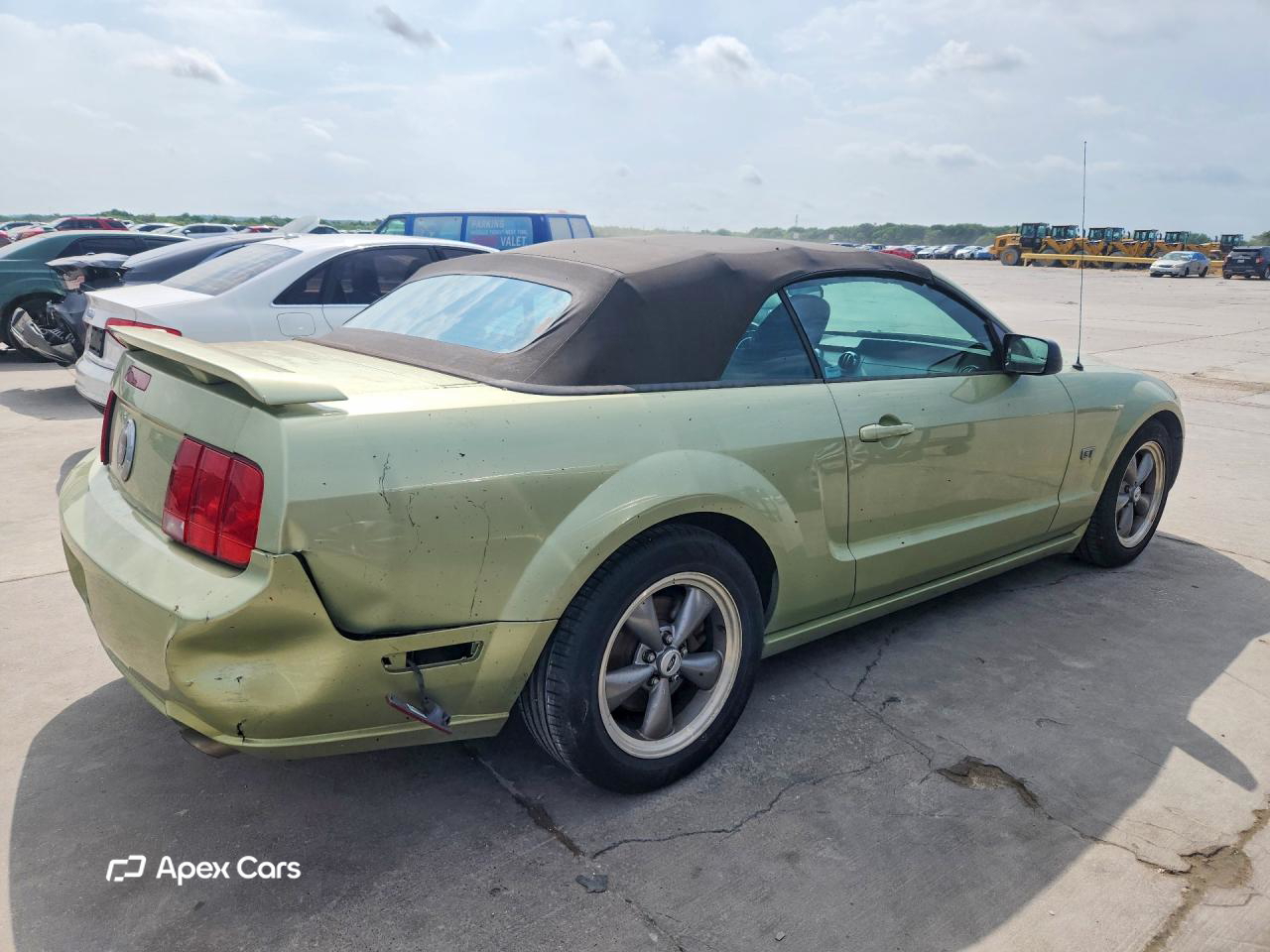 Ford Mustang 2005