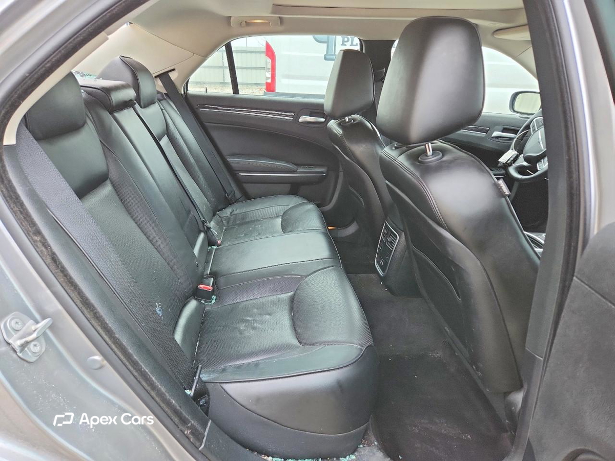 Chrysler 300 2018