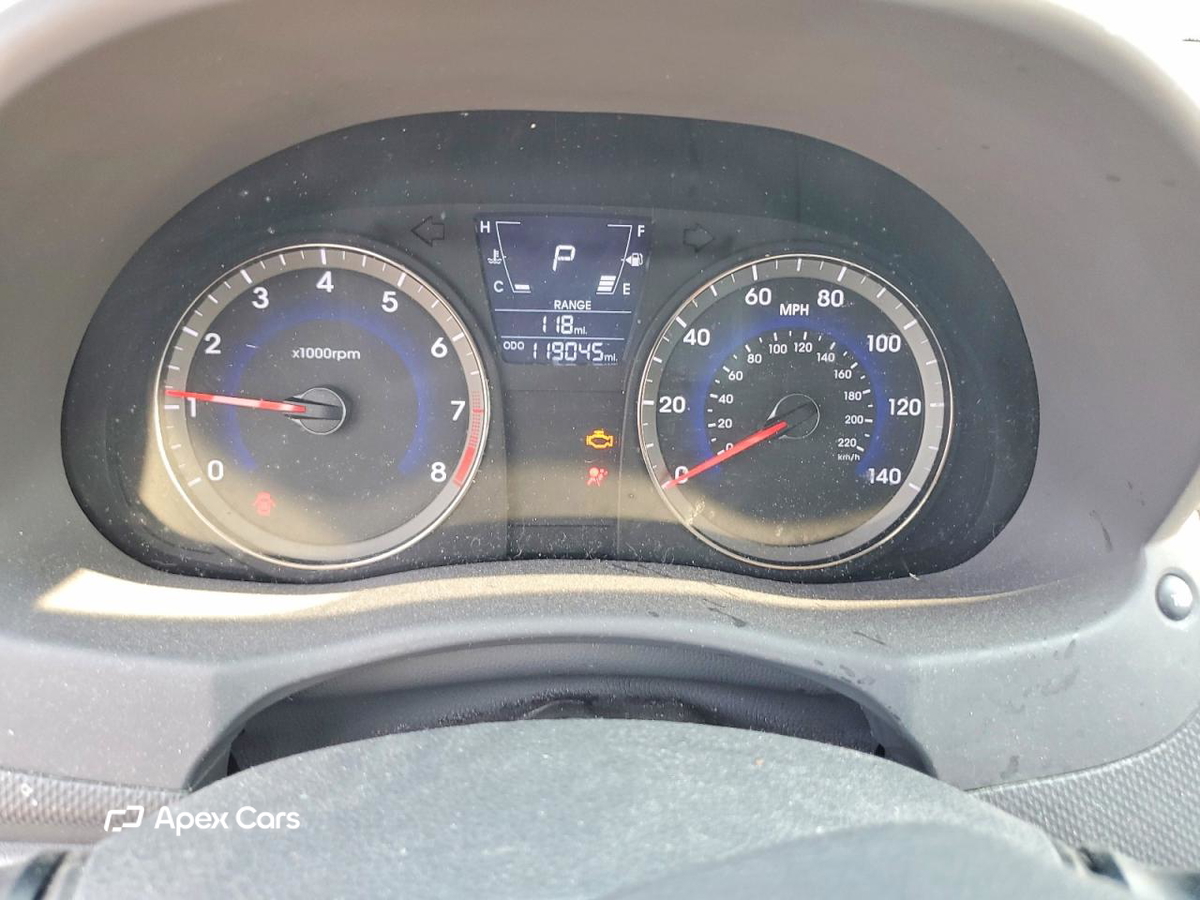 Hyundai Accent 2014