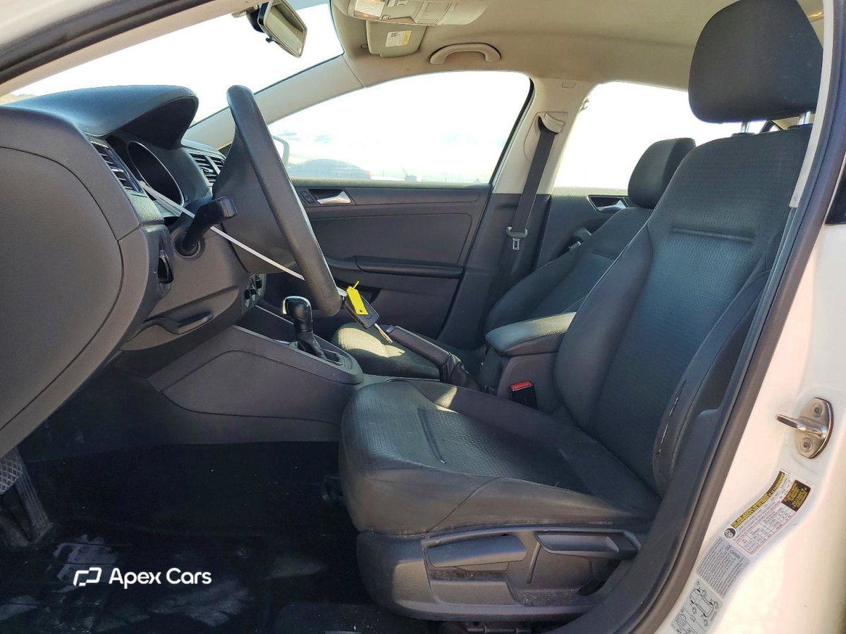 Volkswagen Jetta 2015