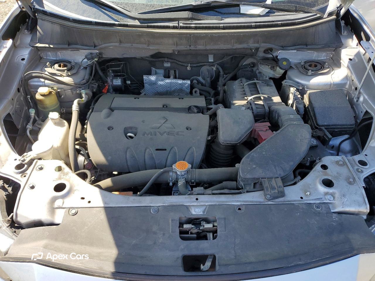 Mitsubishi Outlander 2012