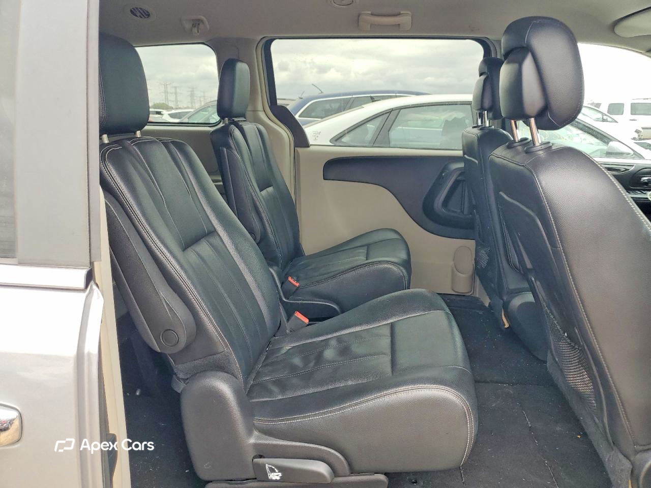 Chrysler Voyager 2016