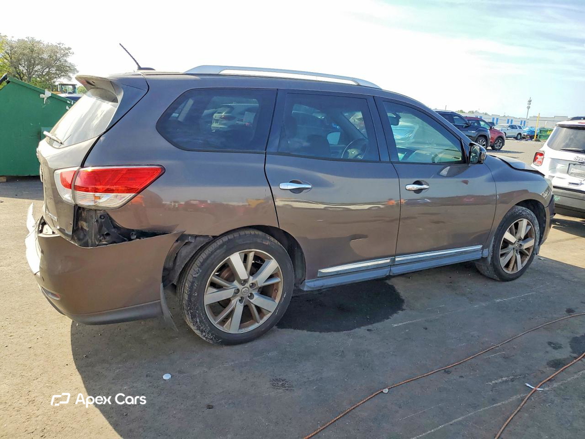Nissan Pathfinder 2015