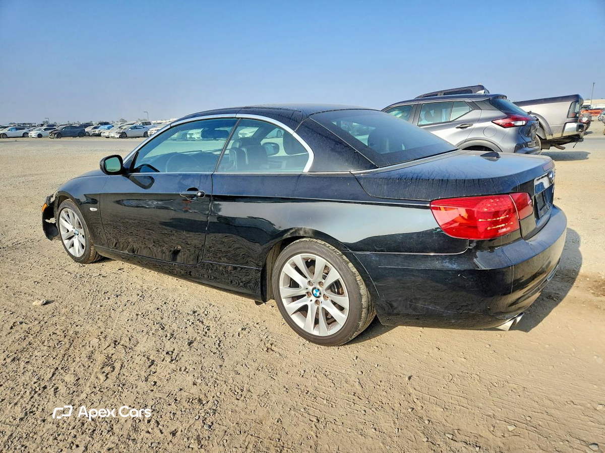 BMW Series 3 2011