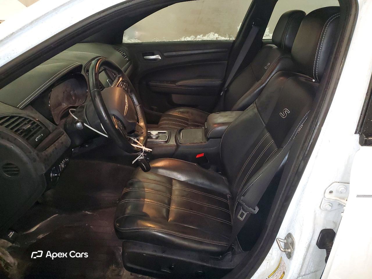 Chrysler 300 2016