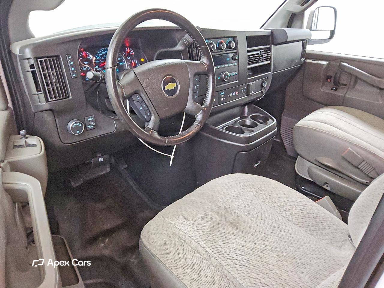 Chevrolet Express 2020