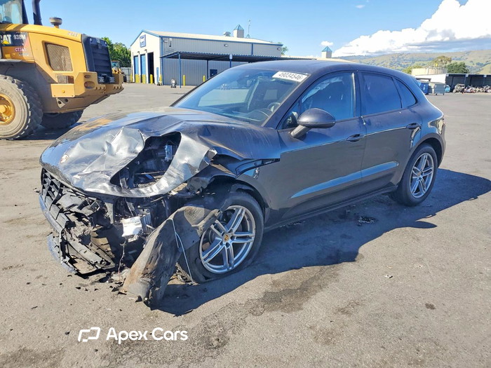 2018 Porsche Macan - Image 1 of 5