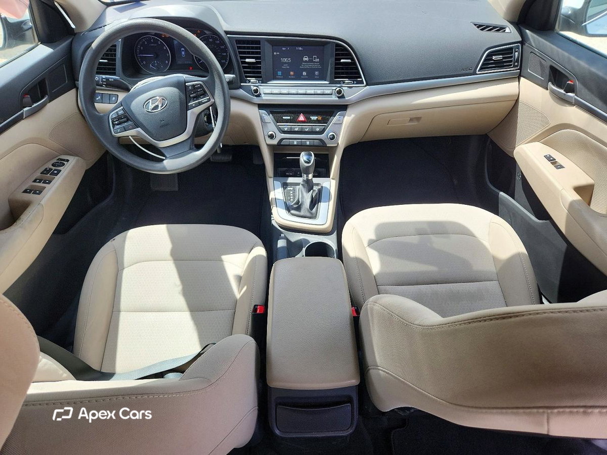 Hyundai Elantra 2018