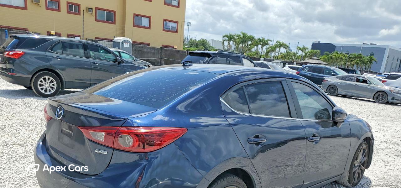 Mazda 3 2018
