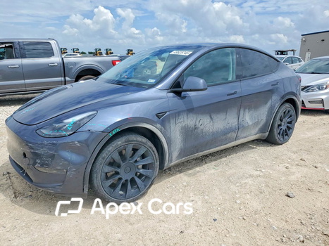 Tesla Model Y 2023 - Image 1 of 12