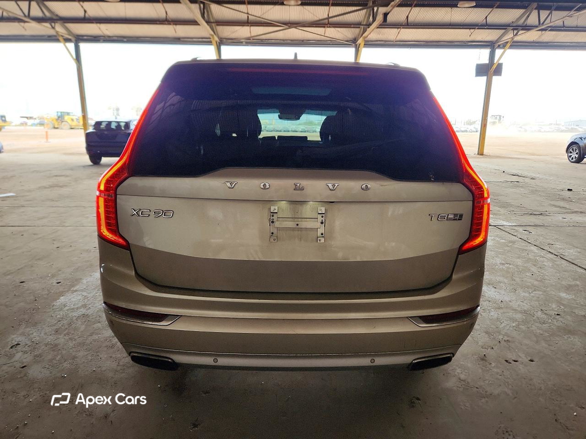 Volvo XC90 2016
