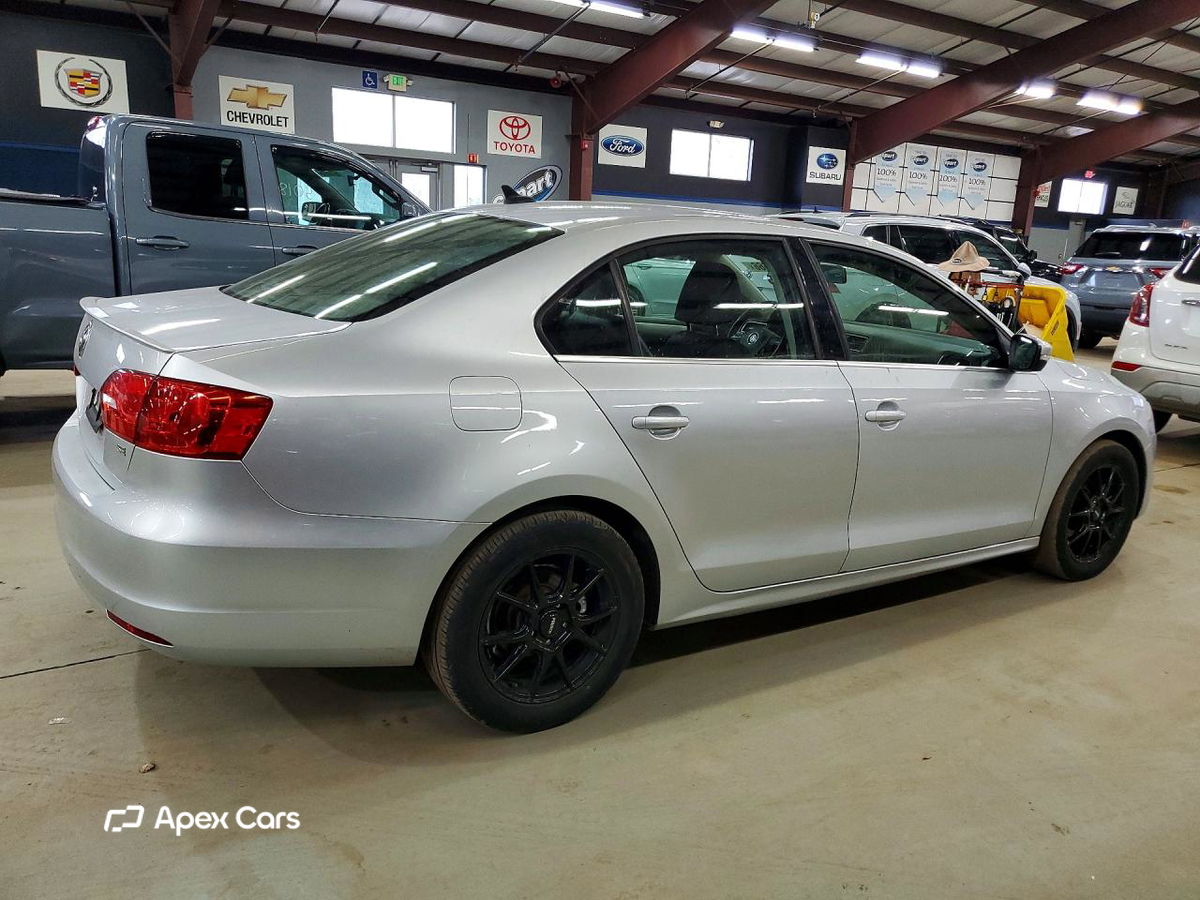 Volkswagen Jetta 2014