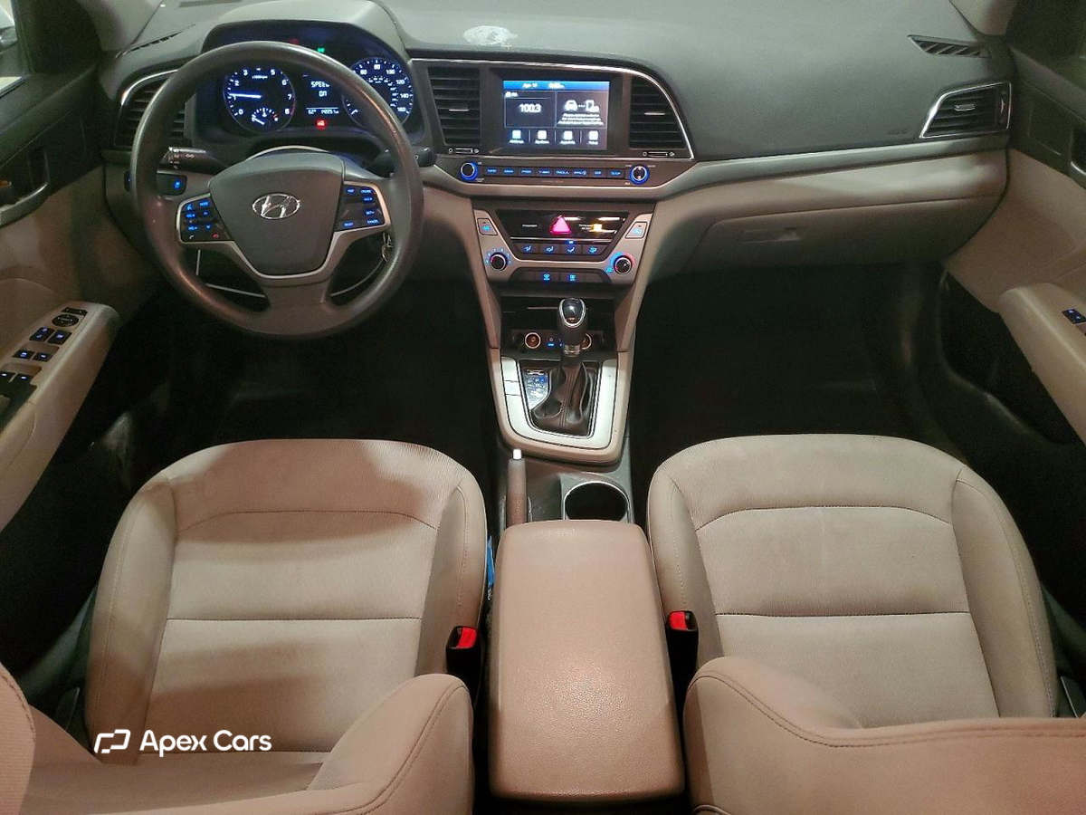 Hyundai Elantra 2017