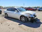 Nissan Altima 2010