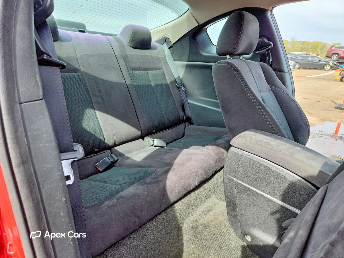 Nissan Altima 2012