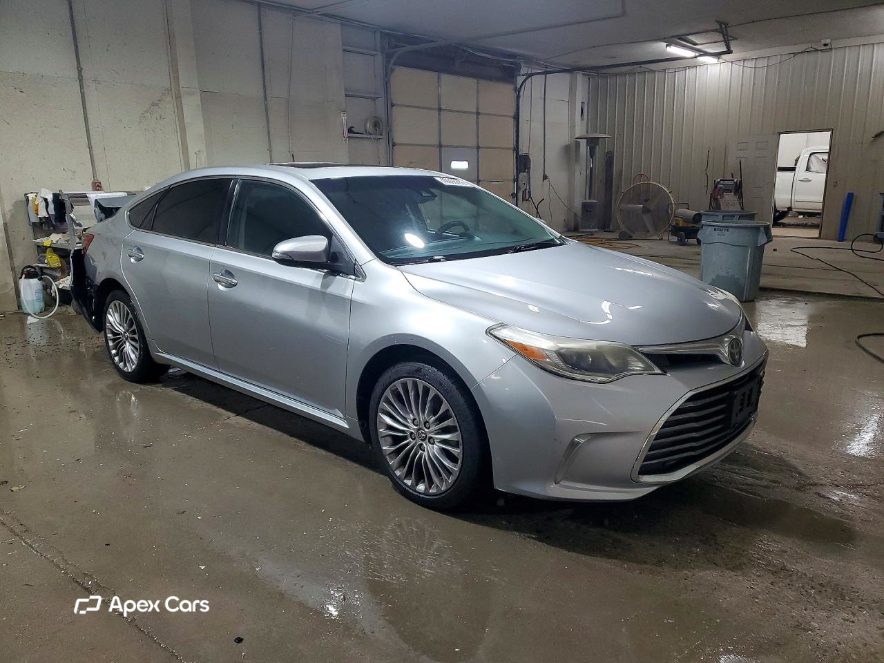 Toyota Avalon 2016