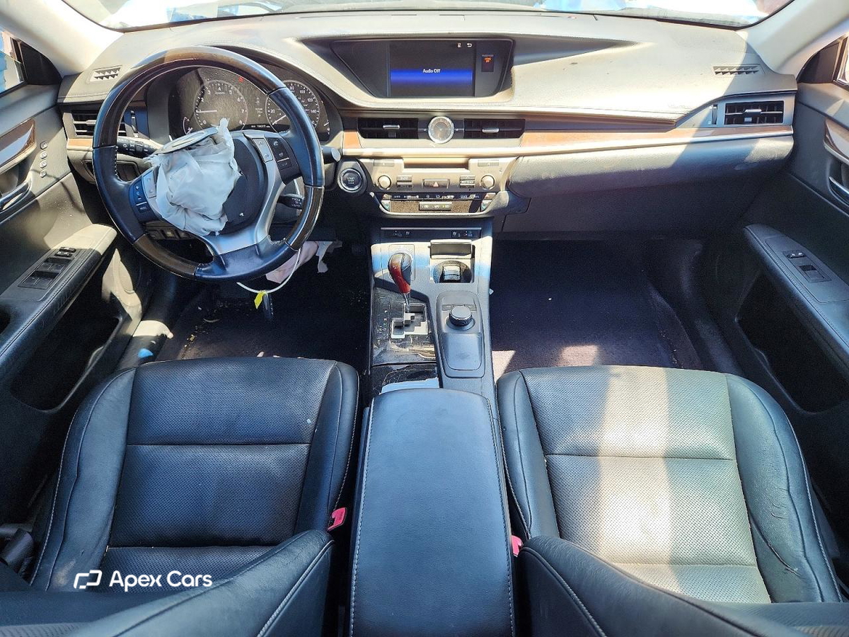 Lexus ES 2015