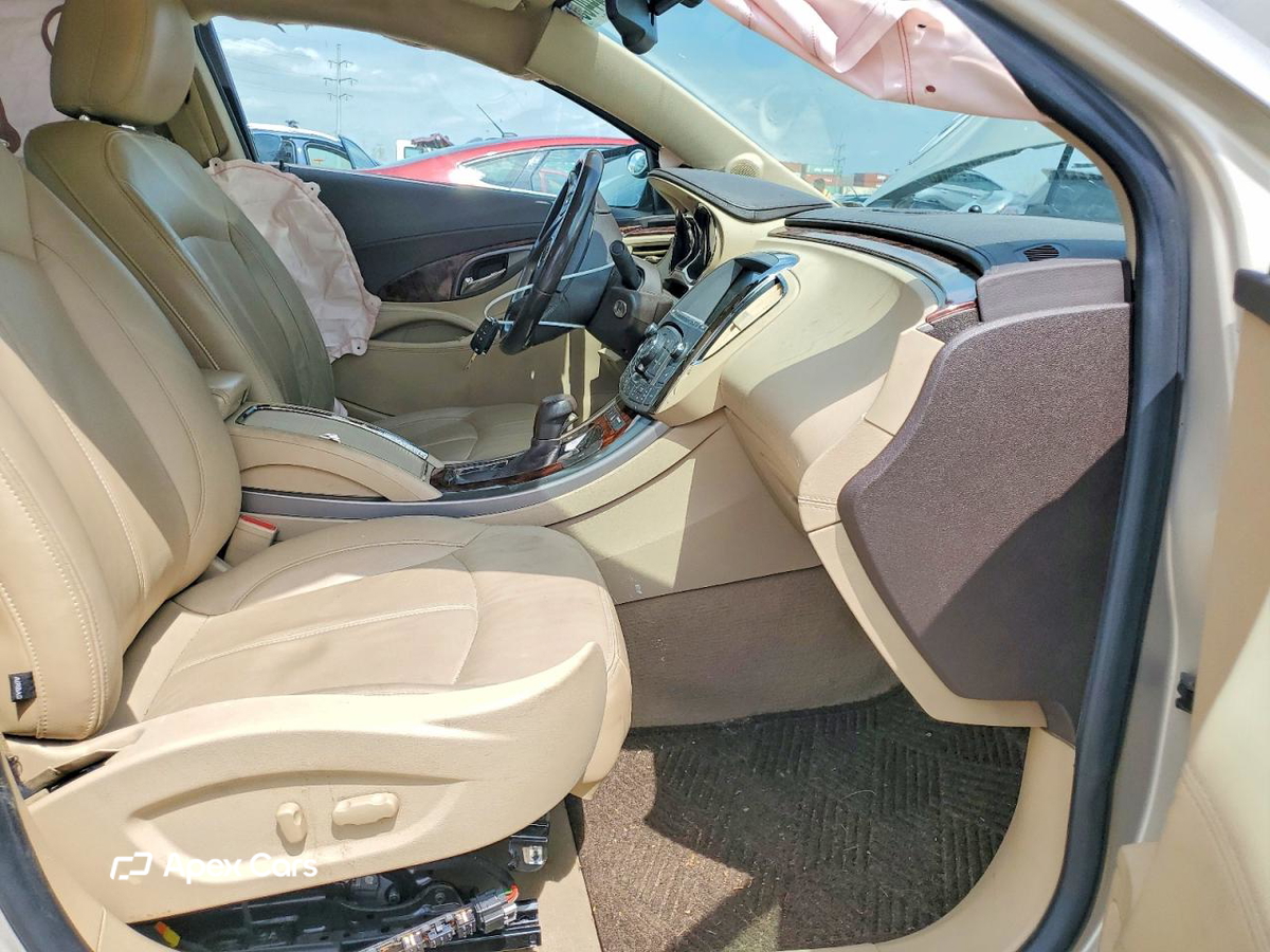 Buick LaCrosse 2012