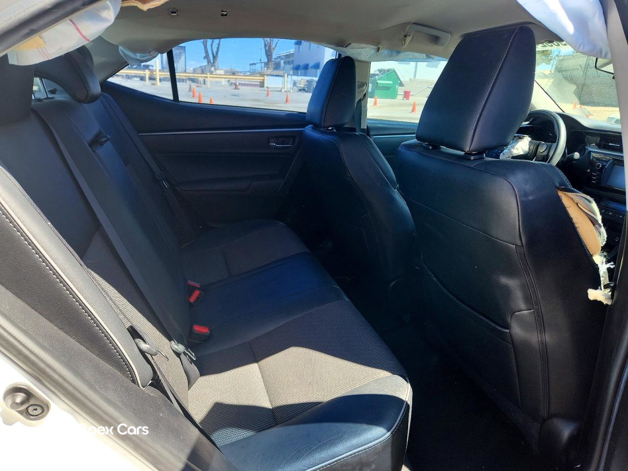 Toyota Corolla 2015