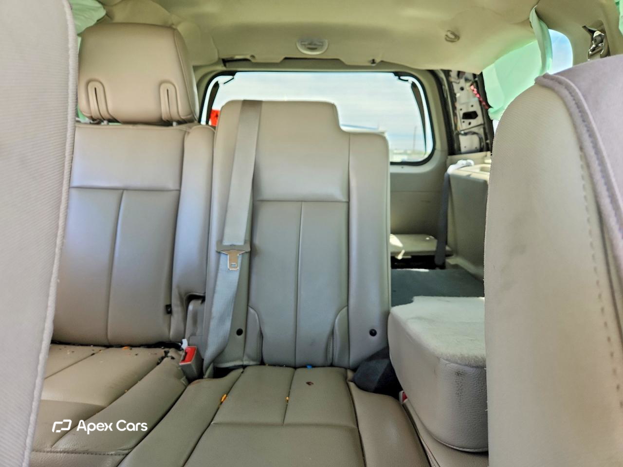 Ford Expedition 2011