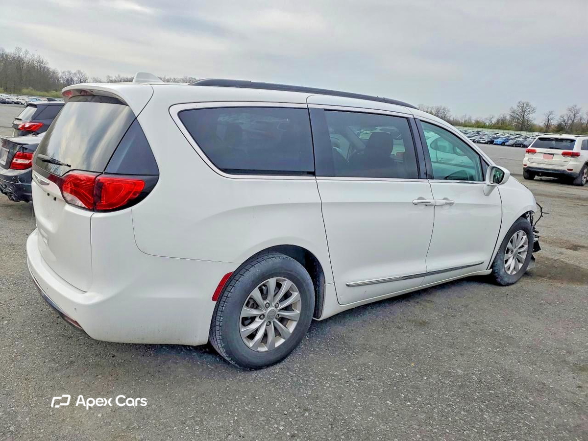 Chrysler Pacifica 2017