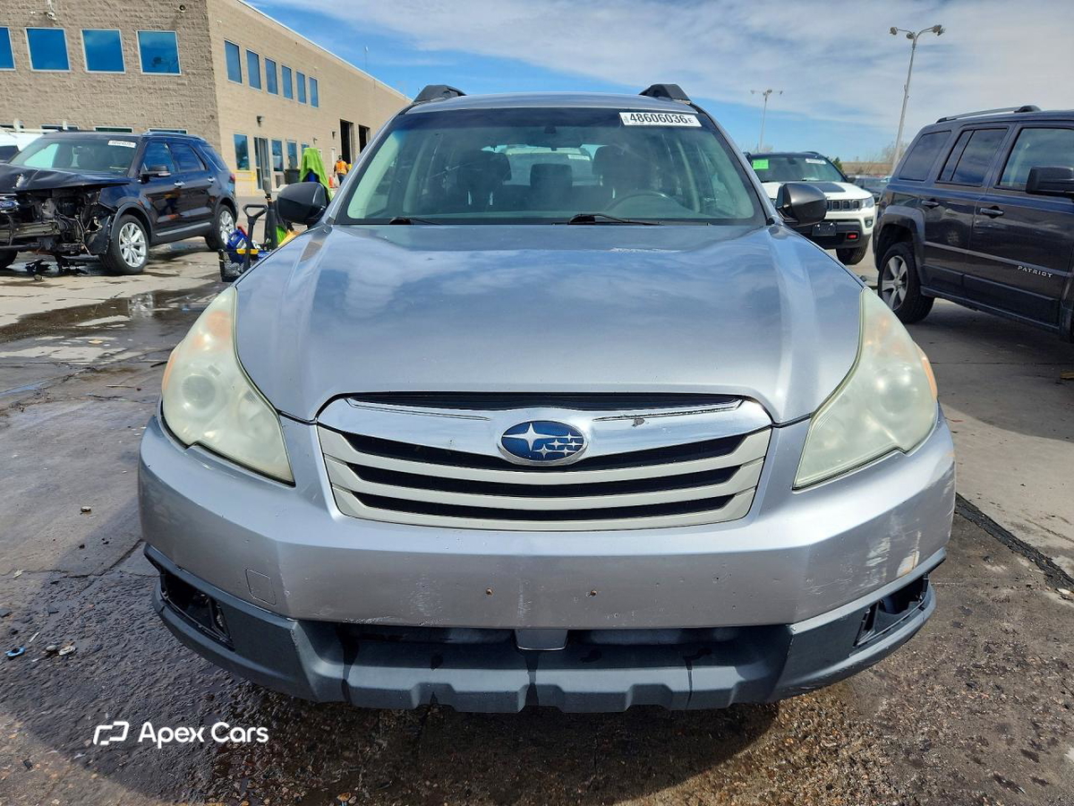 Subaru Outback 2011