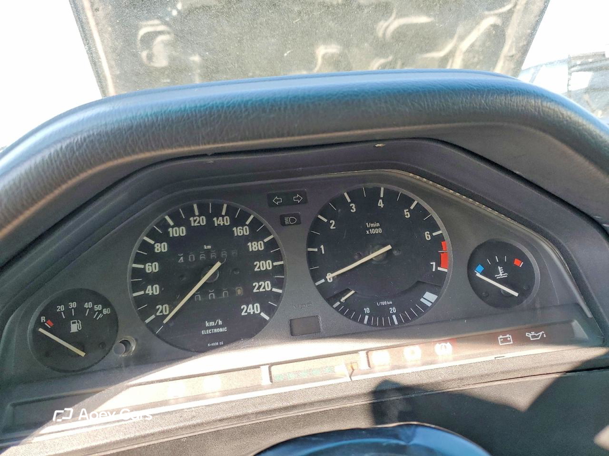 BMW Series 3 1989
