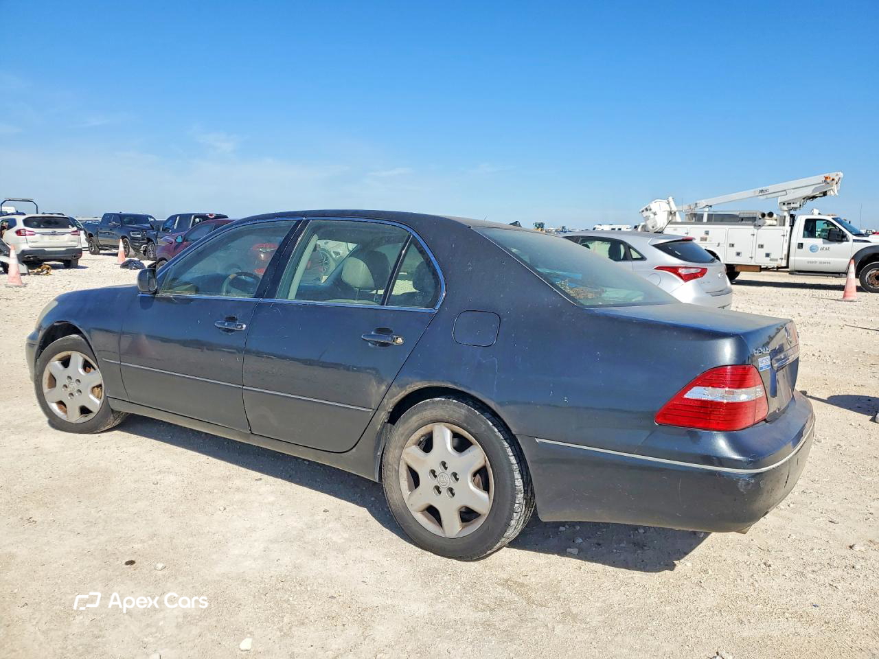 Lexus LS 2004
