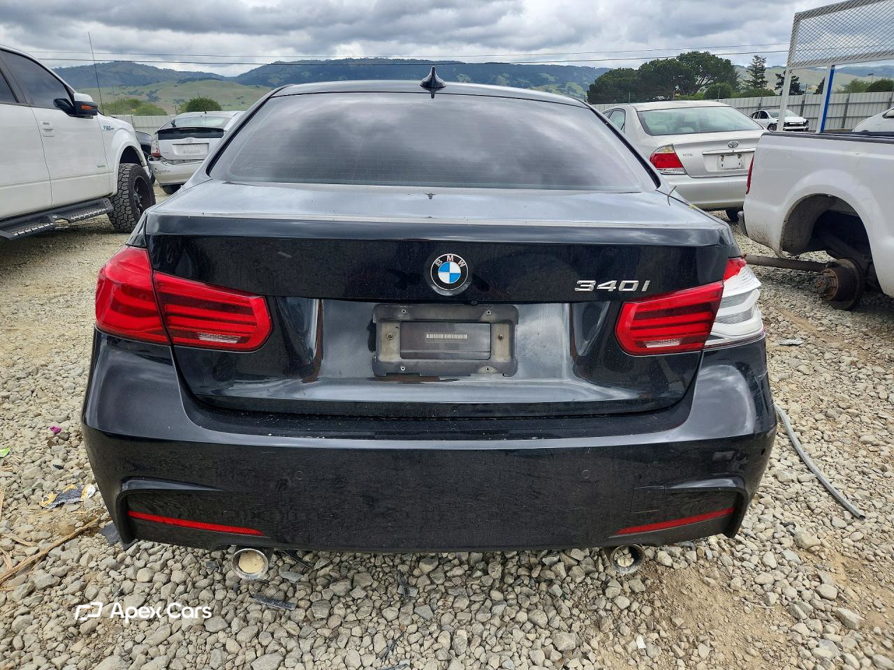 BMW Series 3 2017
