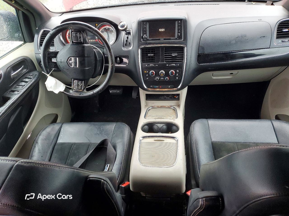 Dodge Caravan 2016